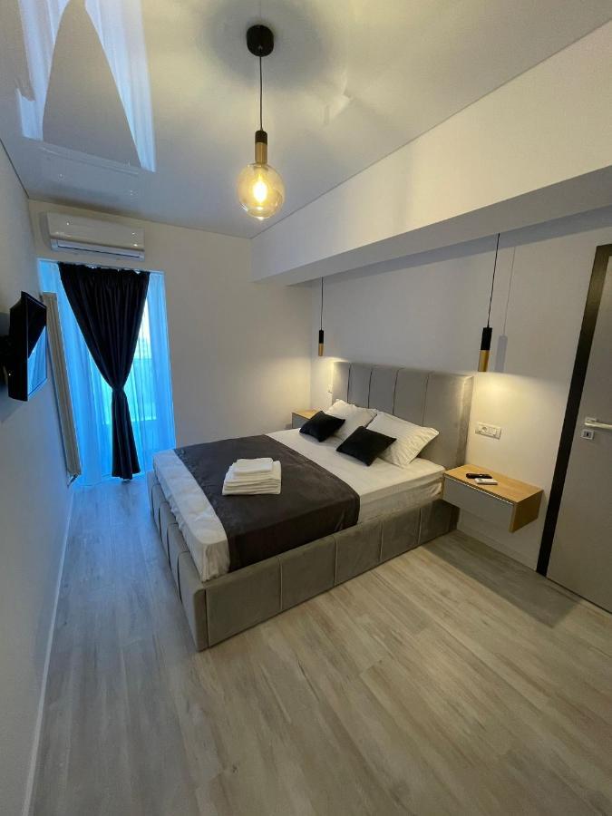 Mirage Sea Breeze Apartment Mamaia Exterior foto